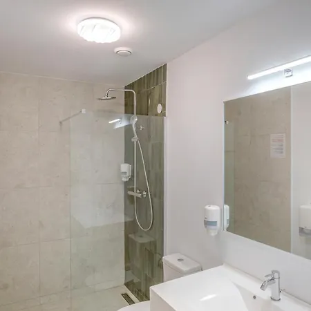 Hotell Gura Portitei