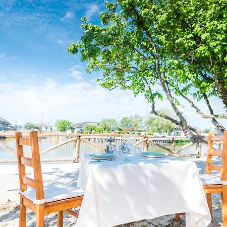 Hotell Gura Portitei 3*